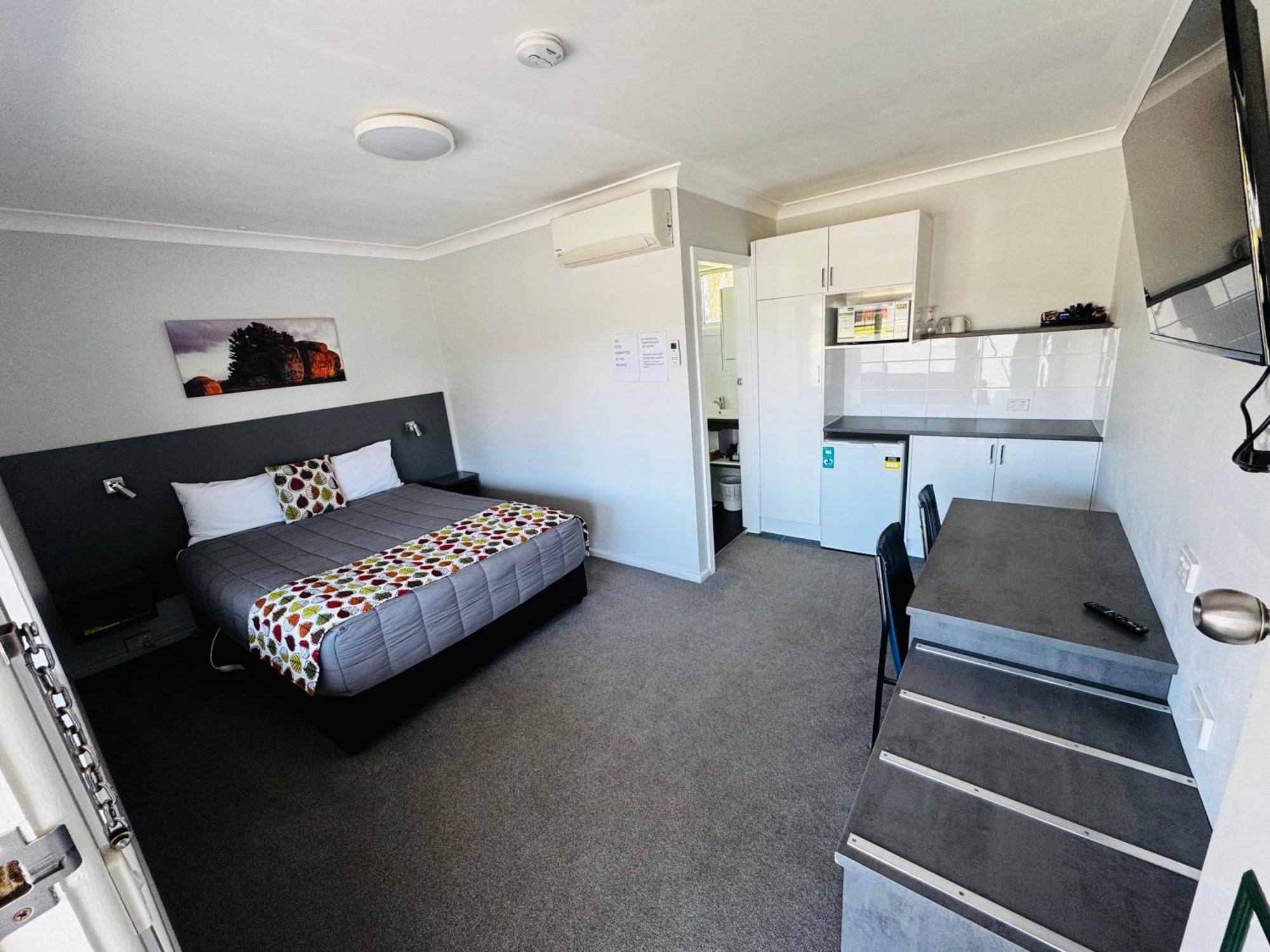 Altona Motel Uralla エクステリア 写真