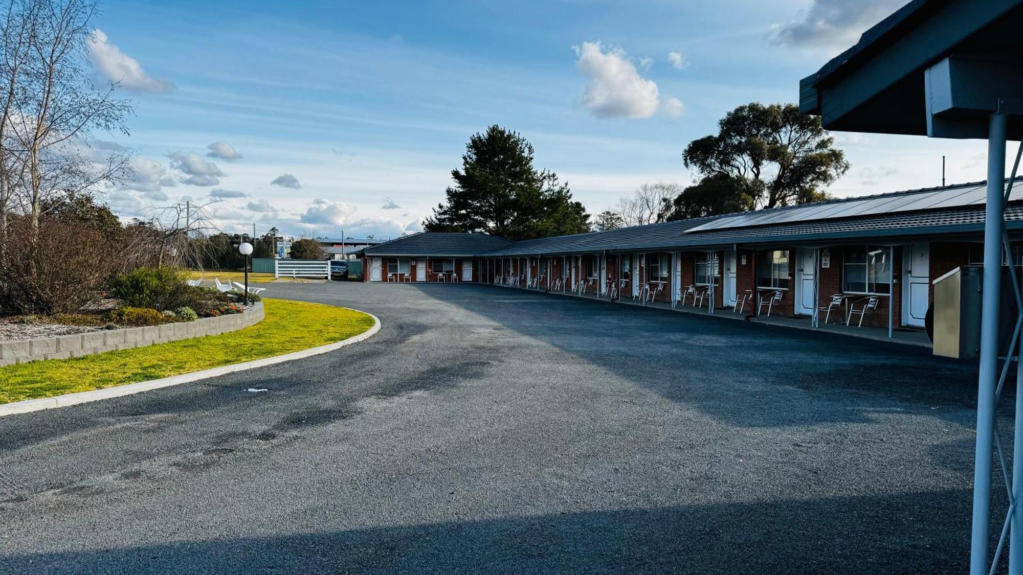 Altona Motel Uralla エクステリア 写真