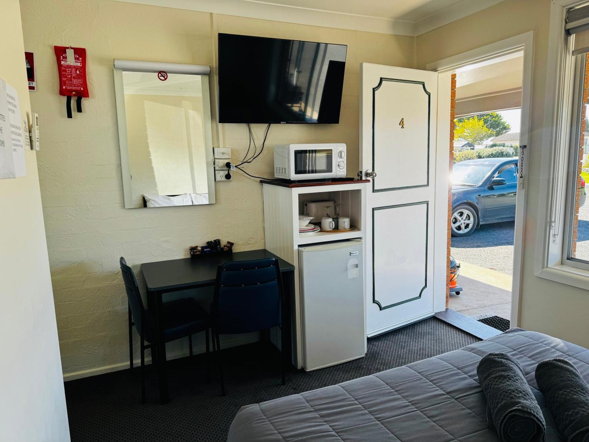 Altona Motel Uralla エクステリア 写真